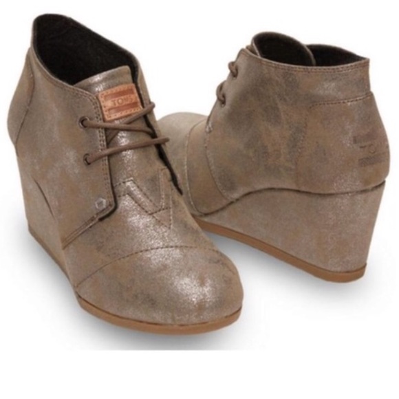 toms desert wedge bootie sale